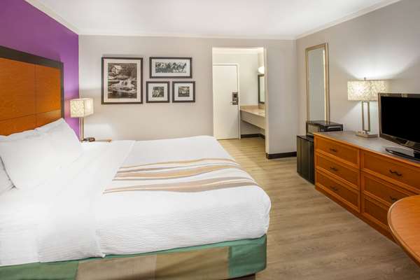  - La Quinta Inn Birmingham