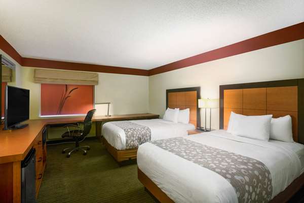 Suite - La Quinta Inn & Suites Springdale - I-49, Exit 72