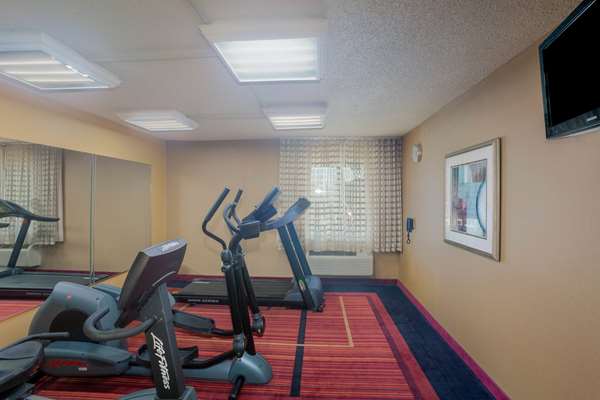 Fitness/ Exercise Room - La Quinta Inn & Suites Springdale - I-49, Exit 72