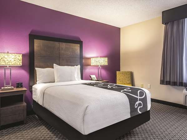  - La Quinta Inn Bradley Airport Windsor Locks