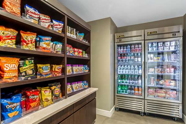  - La Quinta Inn Bradley Airport Windsor Locks