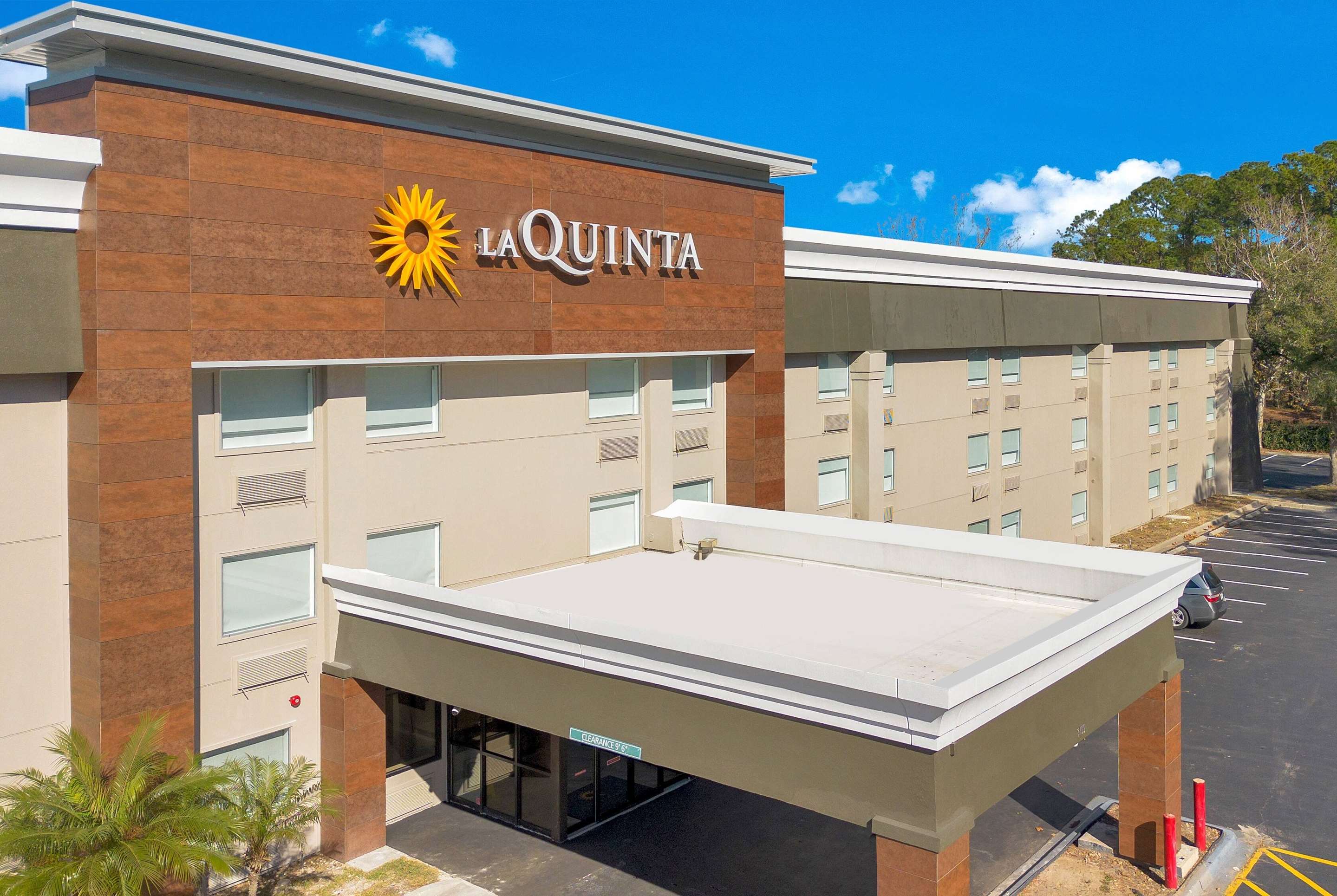 Exterior | La Quinta Inn & Suites by Wyndham Jacksonville Mandarin