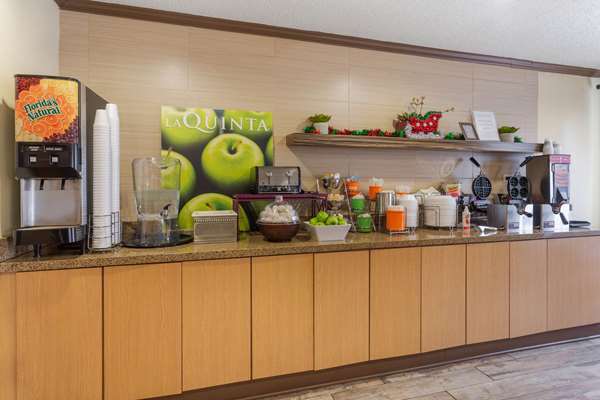  - La Quinta Inn Tinley Park - I-80, Exit 148