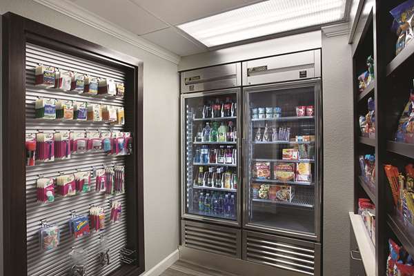  - La Quinta Inn & Suites Baton Rouge - I-10, Exit 163