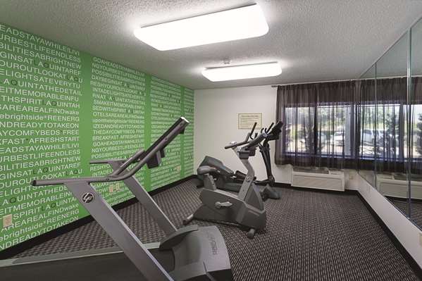 Fitness/ Exercise Room - La Quinta Inn & Suites Baton Rouge - I-10, Exit 163