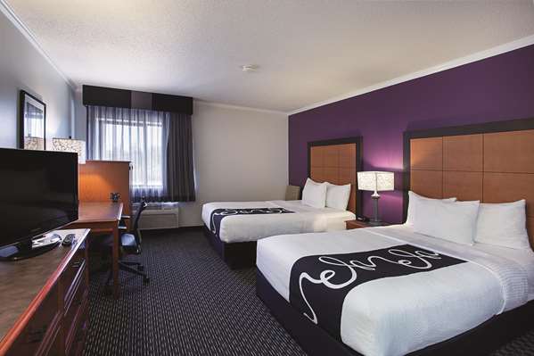  - La Quinta Inn & Suites Baton Rouge - I-10, Exit 163