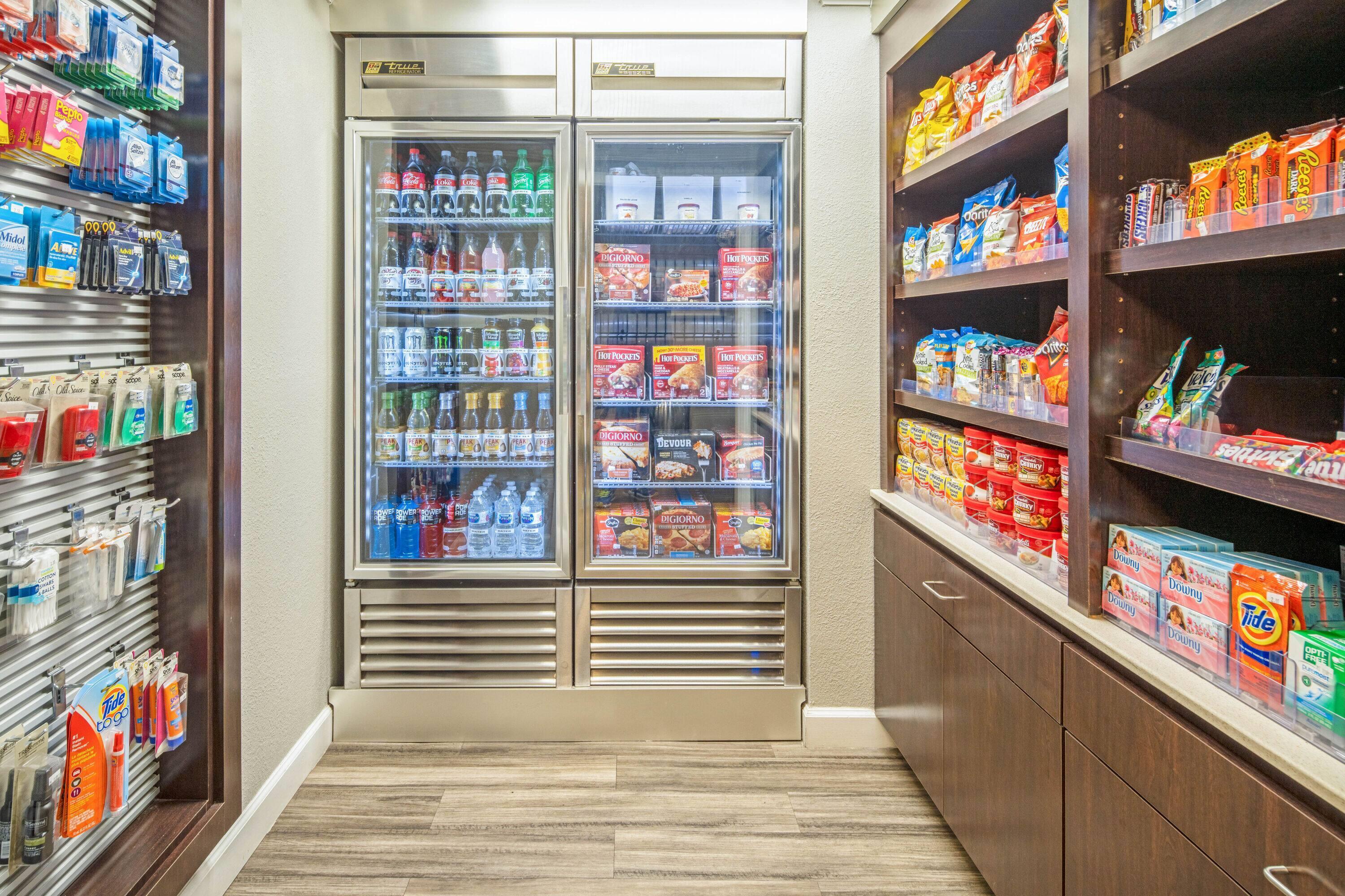 Property amenity | La Quinta Inn & Suites by Wyndham Baton Rouge Siegen Lane