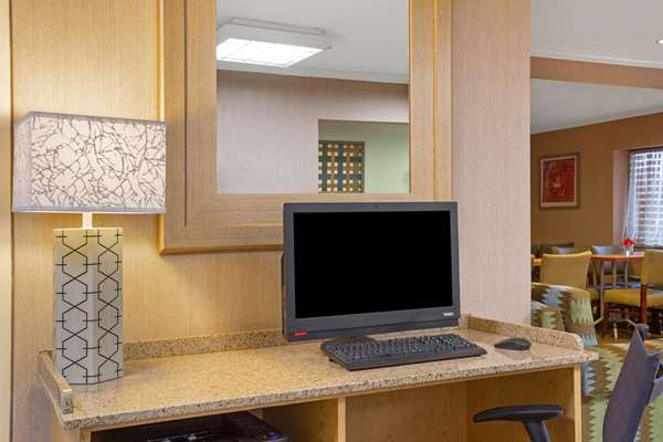 Conference Area - La Quinta Inn Auburn - I-290, Exit 13