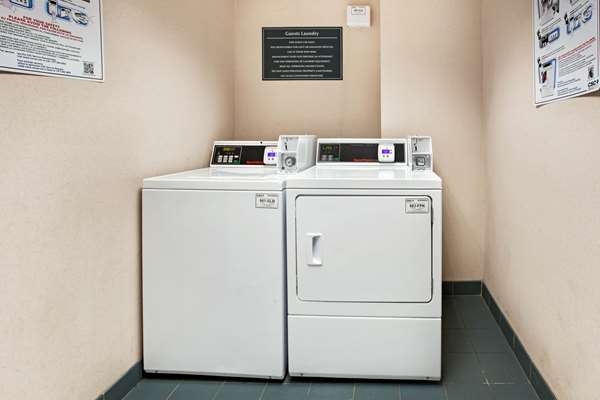 Amenities - La Quinta Inn & Suites Canton - I-275, Exit 25