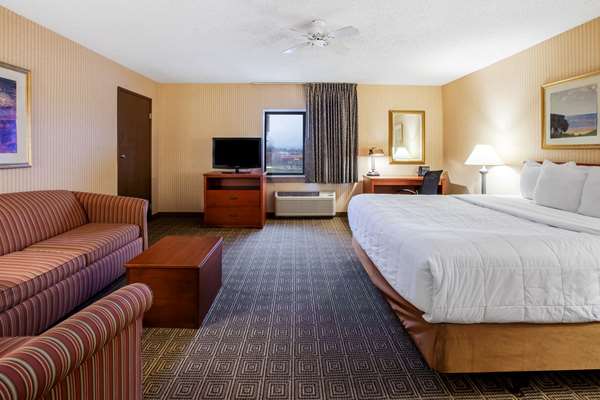 Suite - La Quinta Inn & Suites Southgate - I-75, Exit 37