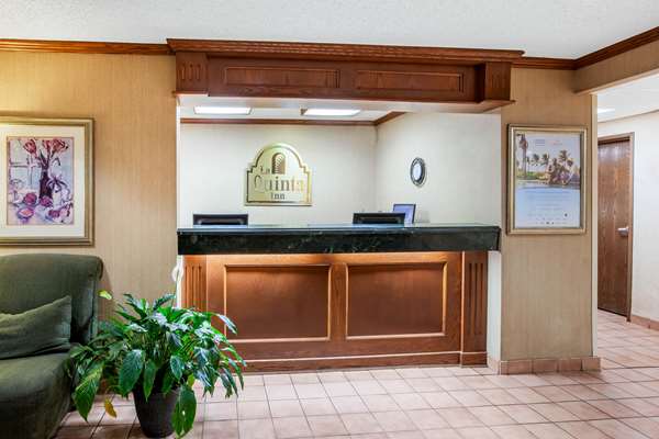  - La Quinta Inn & Suites Southgate - I-75, Exit 37