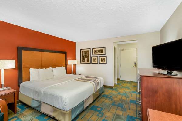  - La Quinta Inn & Suites Meridian - I-20 & I-59, Exit 153