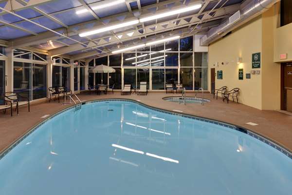 Pool - La Quinta Inn Plattsburgh