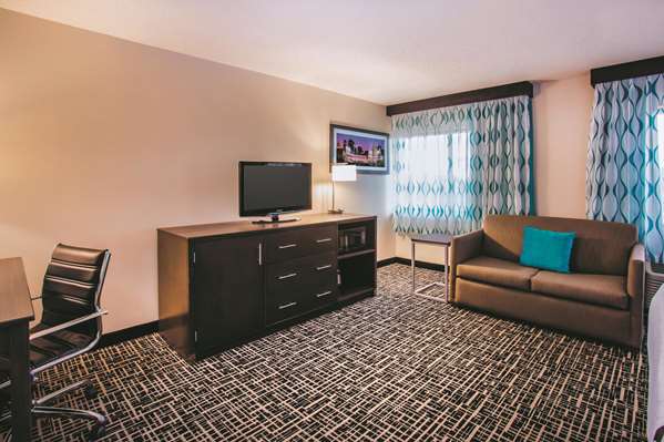  - La Quinta Inn & Suites Mason - I-71, Exit 19