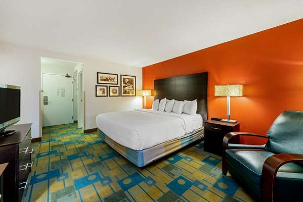 Suite - La Quinta Inn Mansfield - I-71, Exit 169