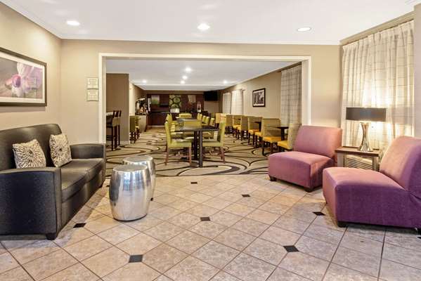  - La Quinta Inn Airport Harrisburg - I-283, Exit 2