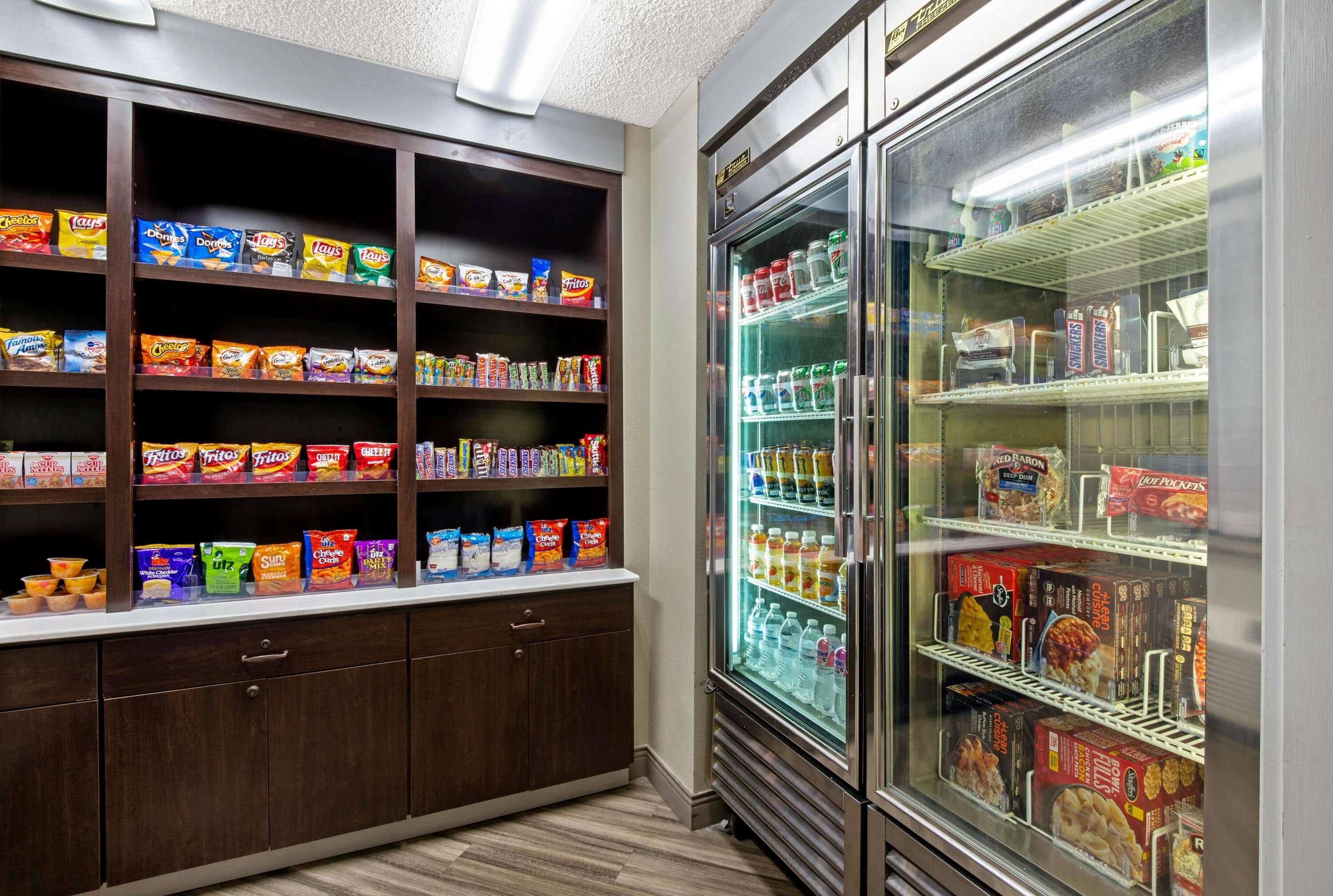 Property amenity | La Quinta Inn & Suites by Wyndham Harrisburg Airport Hershey