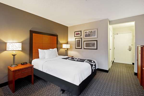  - La Quinta Inn Airport Harrisburg - I-283, Exit 2