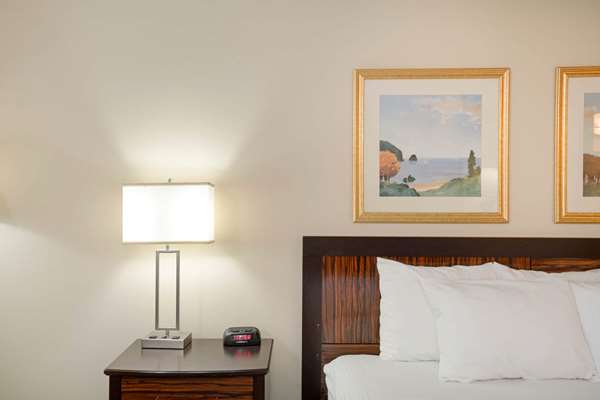  - La Quinta Inn Jackson - I-40, Exit 82