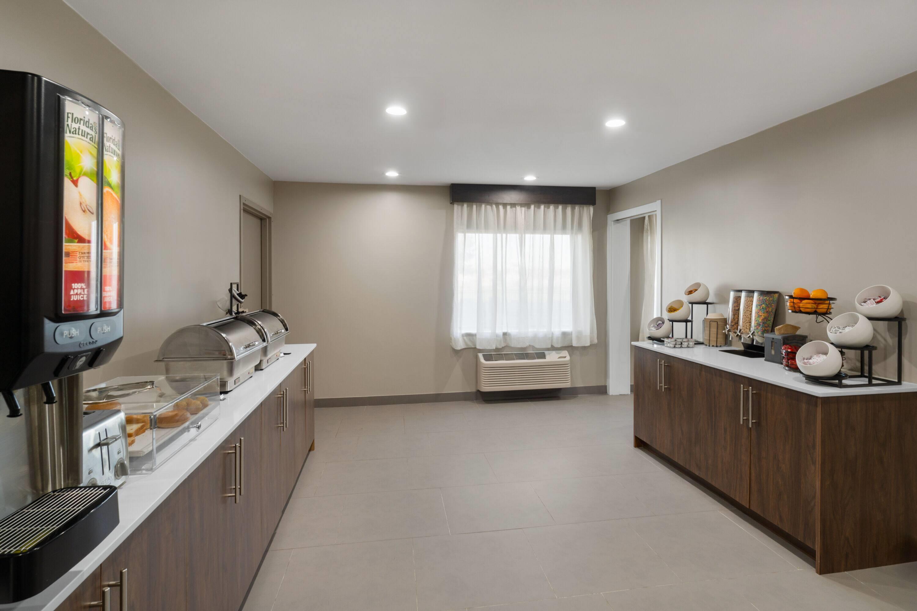 Property amenity | La Quinta Inn & Suites by Wyndham Jackson