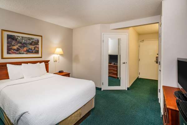  - La Quinta Inn Franklin - I-65, Exit 65
