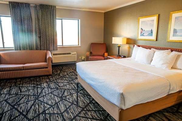  - La Quinta Inn Milwaukee Airport Oak Creek - I-41 & I-94, Exit 320