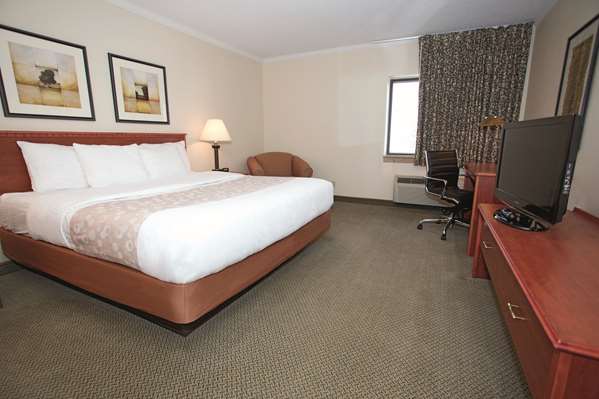  - La Quinta Inn West Brookfield - I-94, Exit 297
