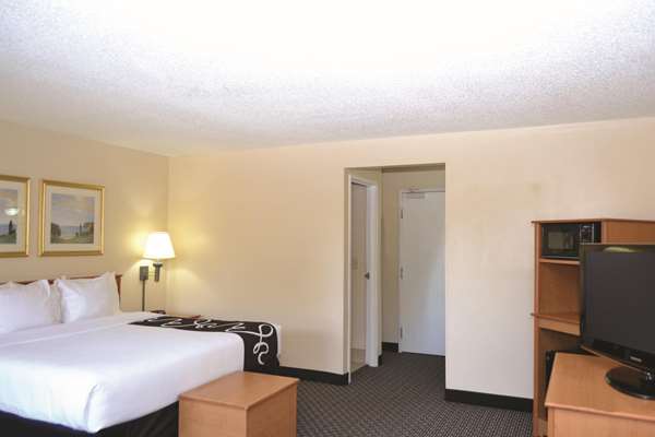  - La Quinta Inn East Fairgrounds Tampa - I-4, Exit 7