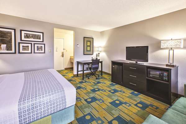  - La Quinta Inn Perrysburg - I-75, Exit 193