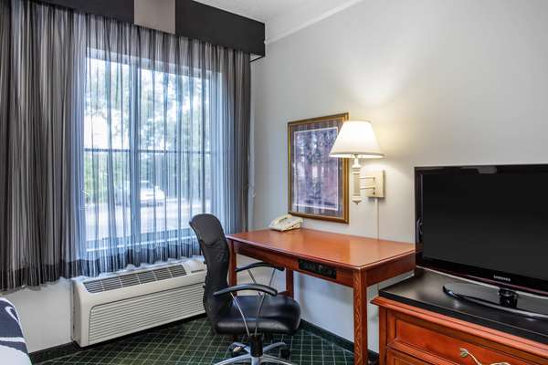  - La Quinta Inn & Suites Melbourne - I-95, Exit 191