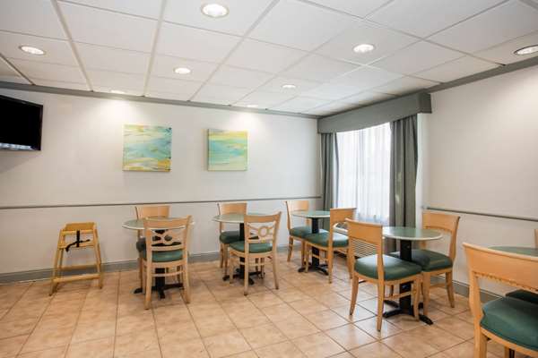  - La Quinta Inn & Suites Melbourne - I-95, Exit 191