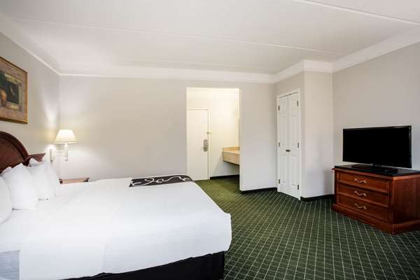 Suite - La Quinta Inn & Suites Melbourne - I-95, Exit 191
