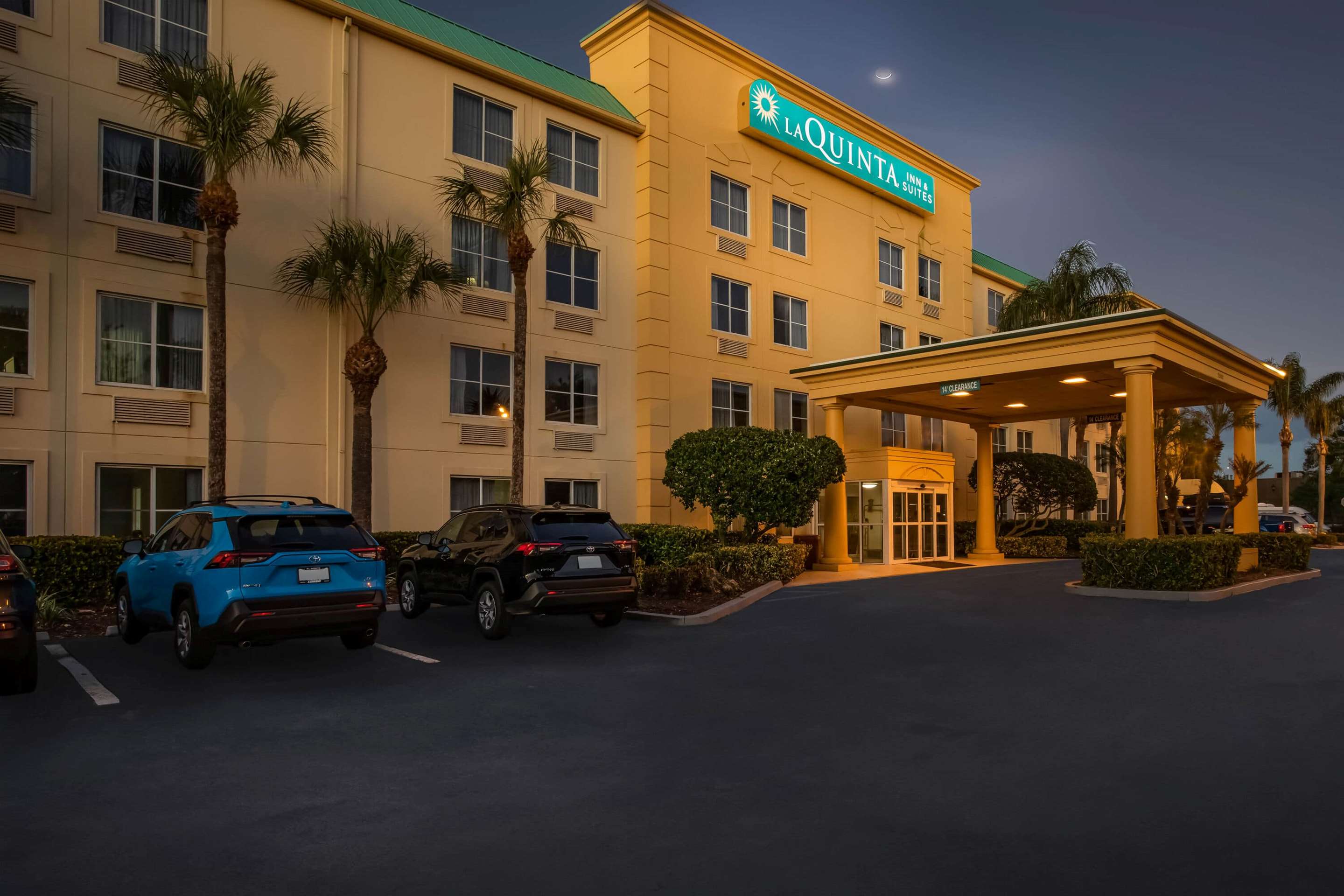 Exterior | La Quinta Inn & Suites by Wyndham Melbourne Viera
