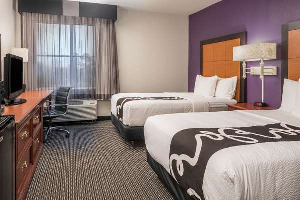  - La Quinta Inn & Suites Naples - I-75, Exit 101