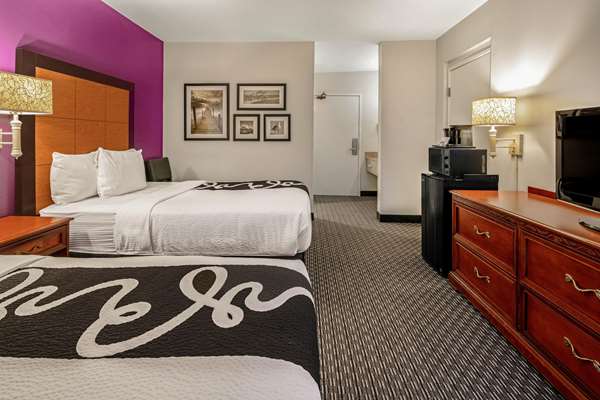  - La Quinta Inn & Suites Naples - I-75, Exit 101