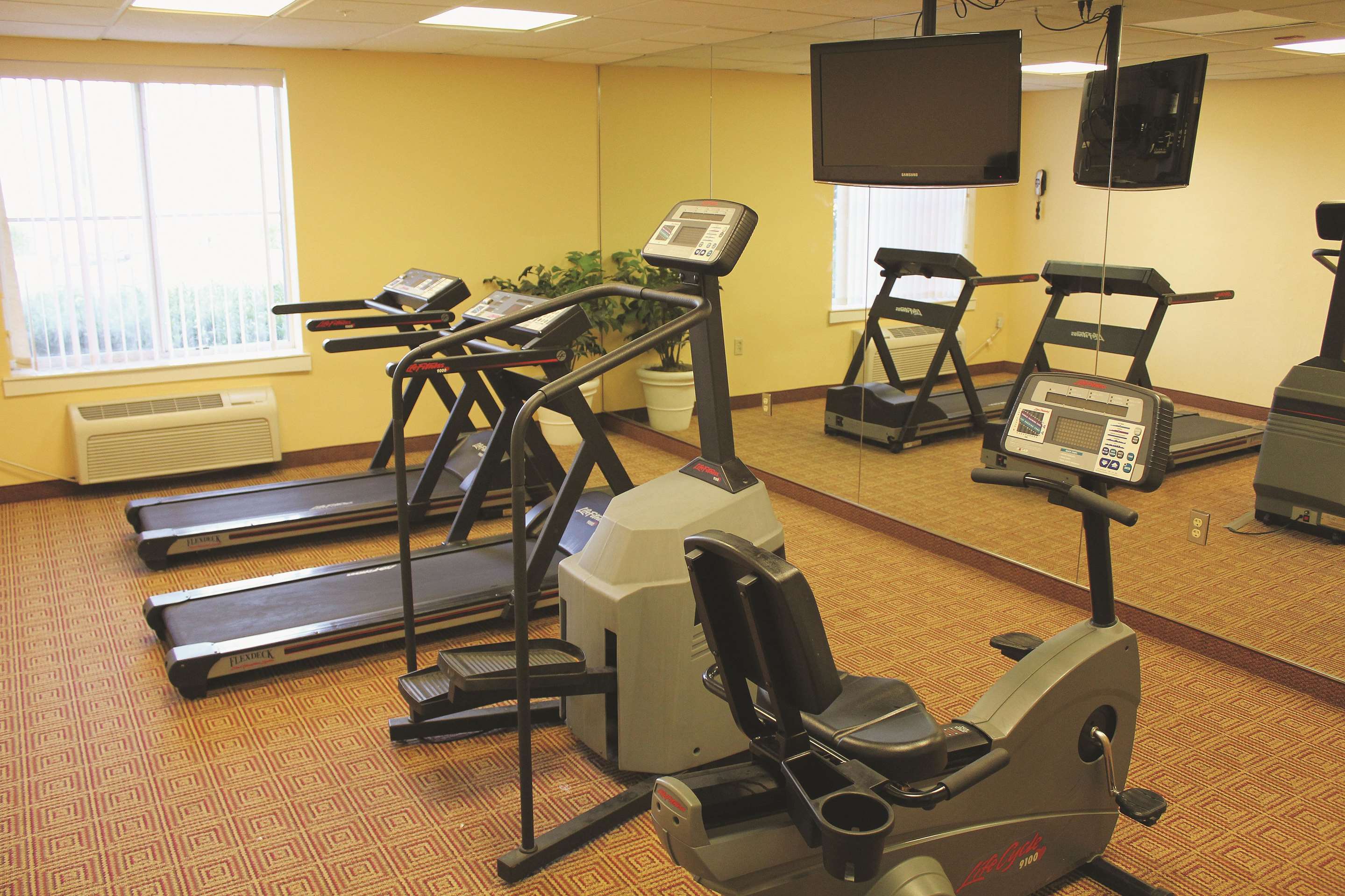 Health club | La Quinta by Wyndham Sunrise Sawgrass Mills