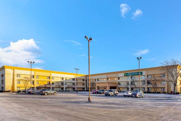 Exterior view - La Quinta Inn Willowbrook - I-55, Exit 274