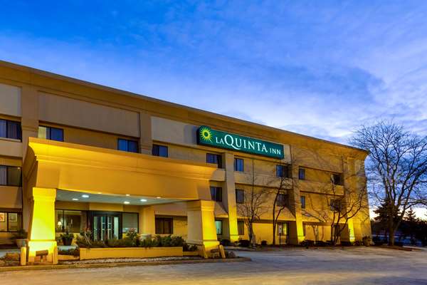 Exterior view - La Quinta Inn Willowbrook - I-55, Exit 274