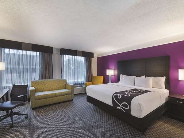  - La Quinta Inn & Suites Round Rock Austin - I-35, Exit 251