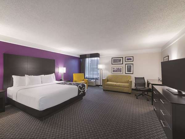  - La Quinta Inn & Suites Round Rock Austin - I-35, Exit 251