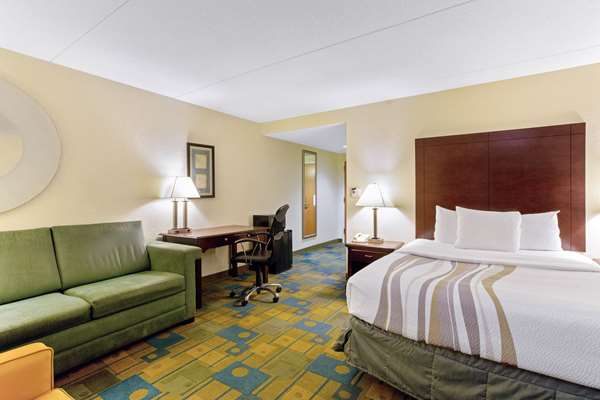  - La Quinta Inn & Suites Somerville - I-93, Exit 21