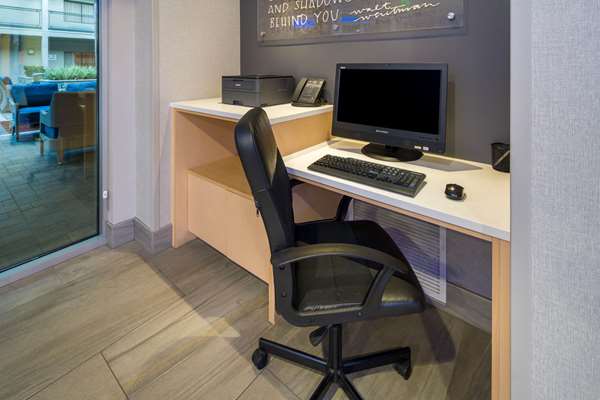 Conference Area - La Quinta Inn John Wayne Airport Santa Ana