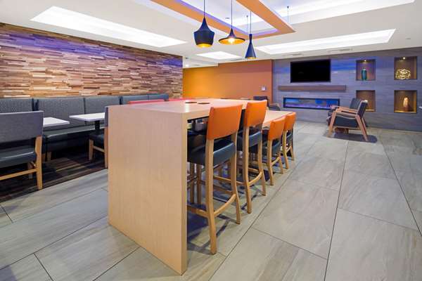  - La Quinta Inn John Wayne Airport Santa Ana