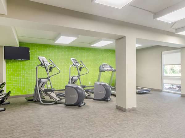 Fitness/ Exercise Room - La Quinta Inn & Suites at 48th Ave Myrtle Beach
