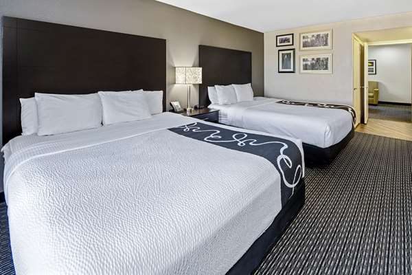 Suite - La Quinta Inn & Suites Disneyland Anaheim - I-5, Exit 109