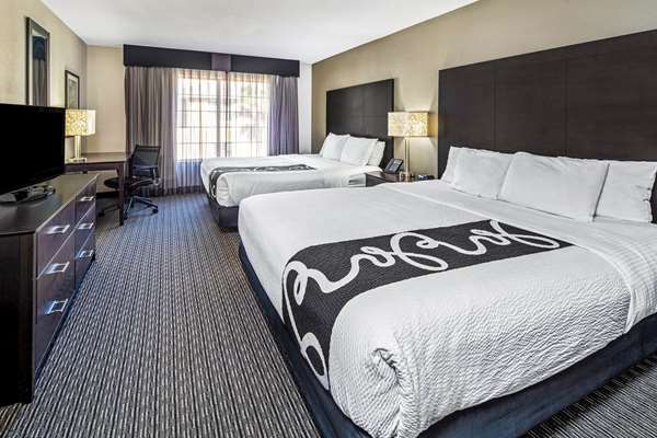 Suite - La Quinta Inn & Suites Disneyland Anaheim - I-5, Exit 109