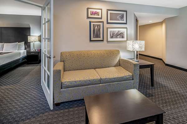 Suite - La Quinta Inn & Suites Disneyland Anaheim - I-5, Exit 109
