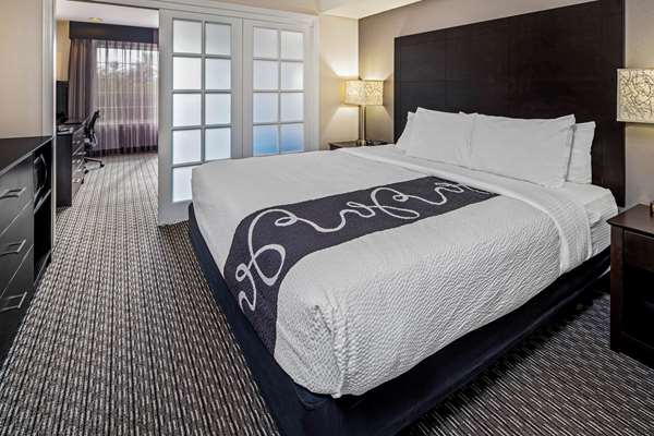 Suite - La Quinta Inn & Suites Disneyland Anaheim - I-5, Exit 109