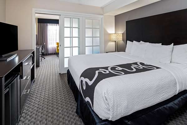 Suite - La Quinta Inn & Suites Disneyland Anaheim - I-5, Exit 109