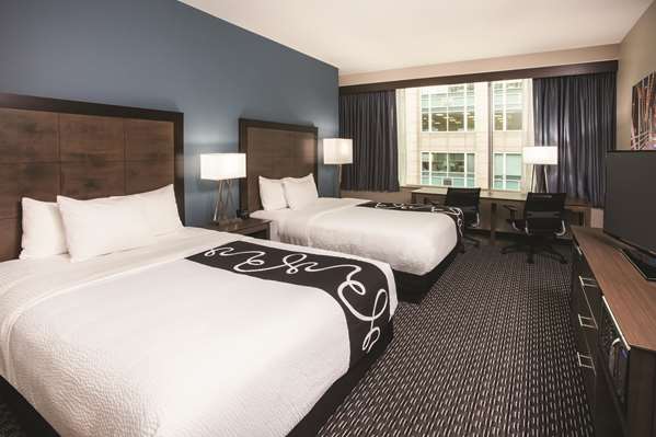  - La Quinta Inn & Suites Downtown Chicago